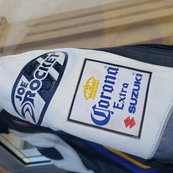 Leather Jacket - Picture 3 of 6